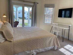 5 عدّة غرف نوم ومكواة/لوح كي وواي فاي وملاءات أسرّة