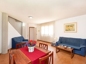 Interior - Beautiful private villa with WIFI, private pool, TV, balcony, pets allowed and panoramic view (Calonge)