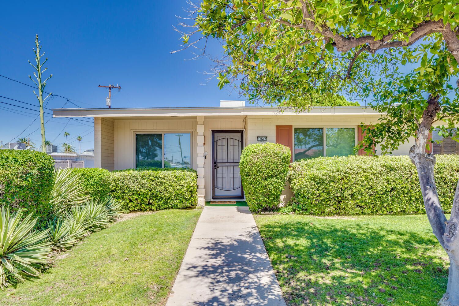 Quiet End Unit Townhouse in Sun City