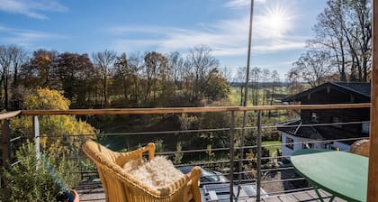 Holiday Apartment "Bei der Töpferei" with Balcony, Terrace, Garden & Wi-Fi