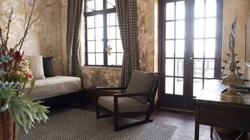 The Convent Superior Suite | Living area