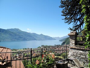 Unclassified image, 5 of 48, button - Lovely apartment for 12 guests with WIFI, TV and terrace (Stazzona)