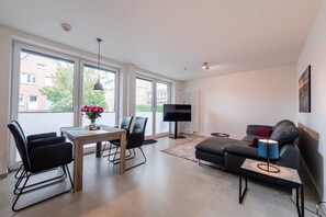 Imagen sin descripción, 2 de 12, botón