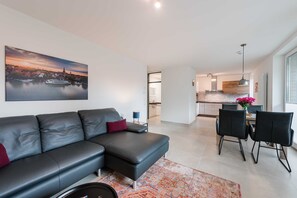 Imagen sin descripción, 3 de 12, botón