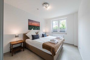 1 bedroom, iron/ironing board, travel crib, WiFi