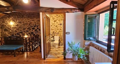 A Casa dos Avós - Casa con piscina, barbacoa en plena naturaleza en A Coruña.