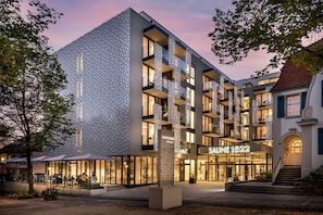 Nicht klassifiziertes Bild, 3 von 24, Schaltfläche