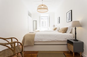 5 chambres, fer et planche à repasser, Wi-Fi gratuit