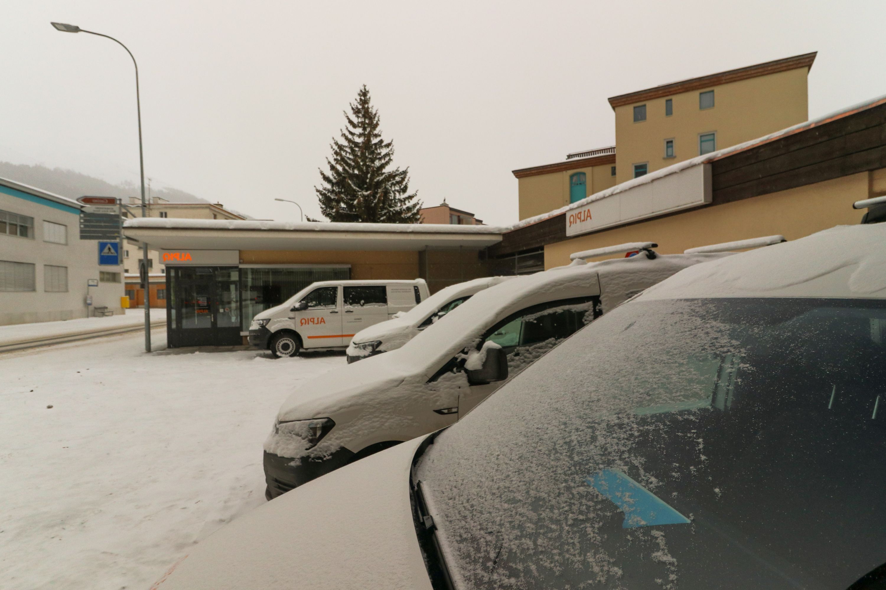 Self-parking (surcharge) 7 per day