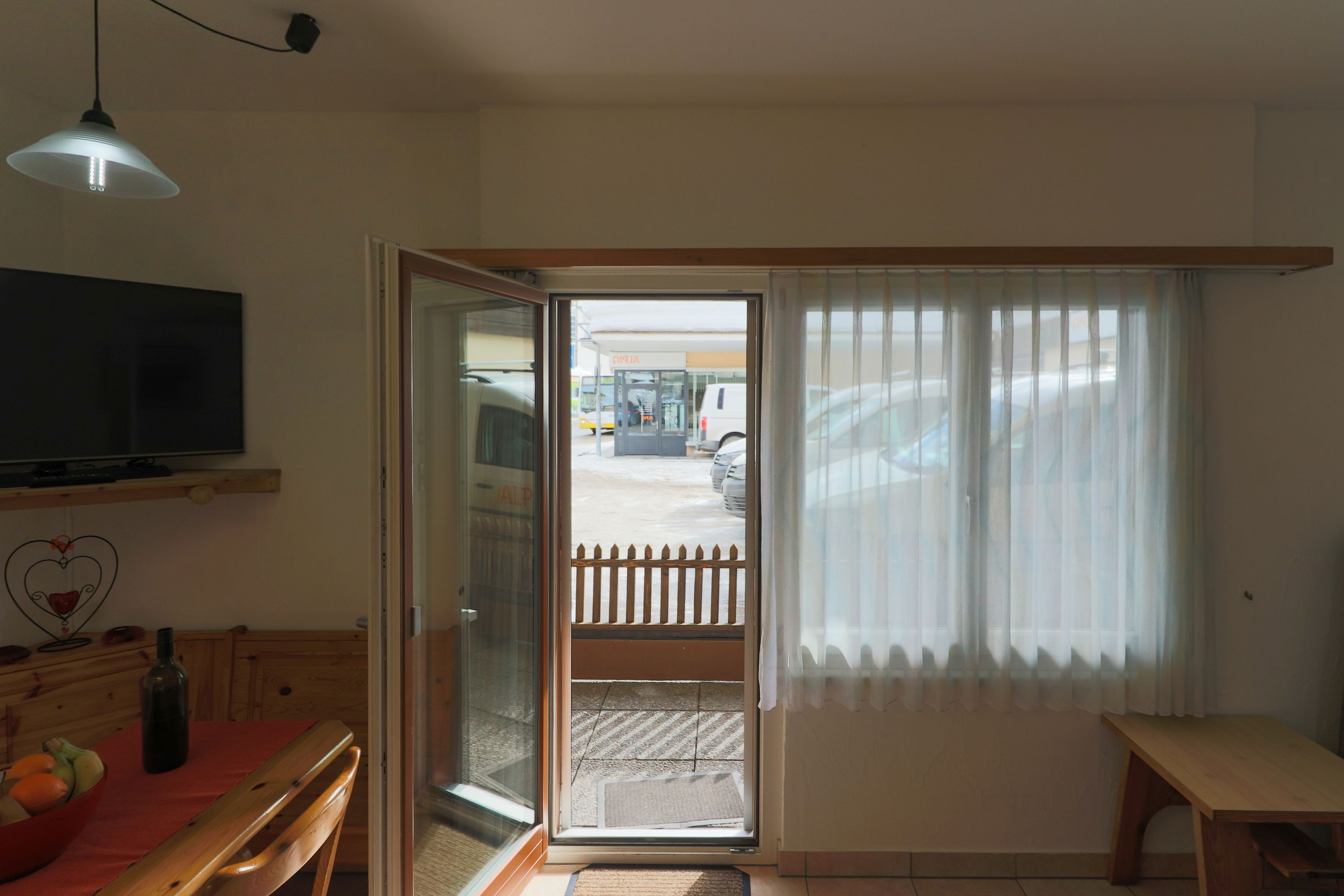 公寓 (Cleaning Fee 80 CHF) | 露台