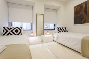 4 bedrooms, iron/ironing board, free WiFi, bed sheets