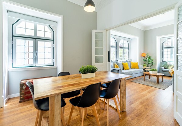 Dining - Central Chiado RC by Central Hill (Lisboa ciudad)