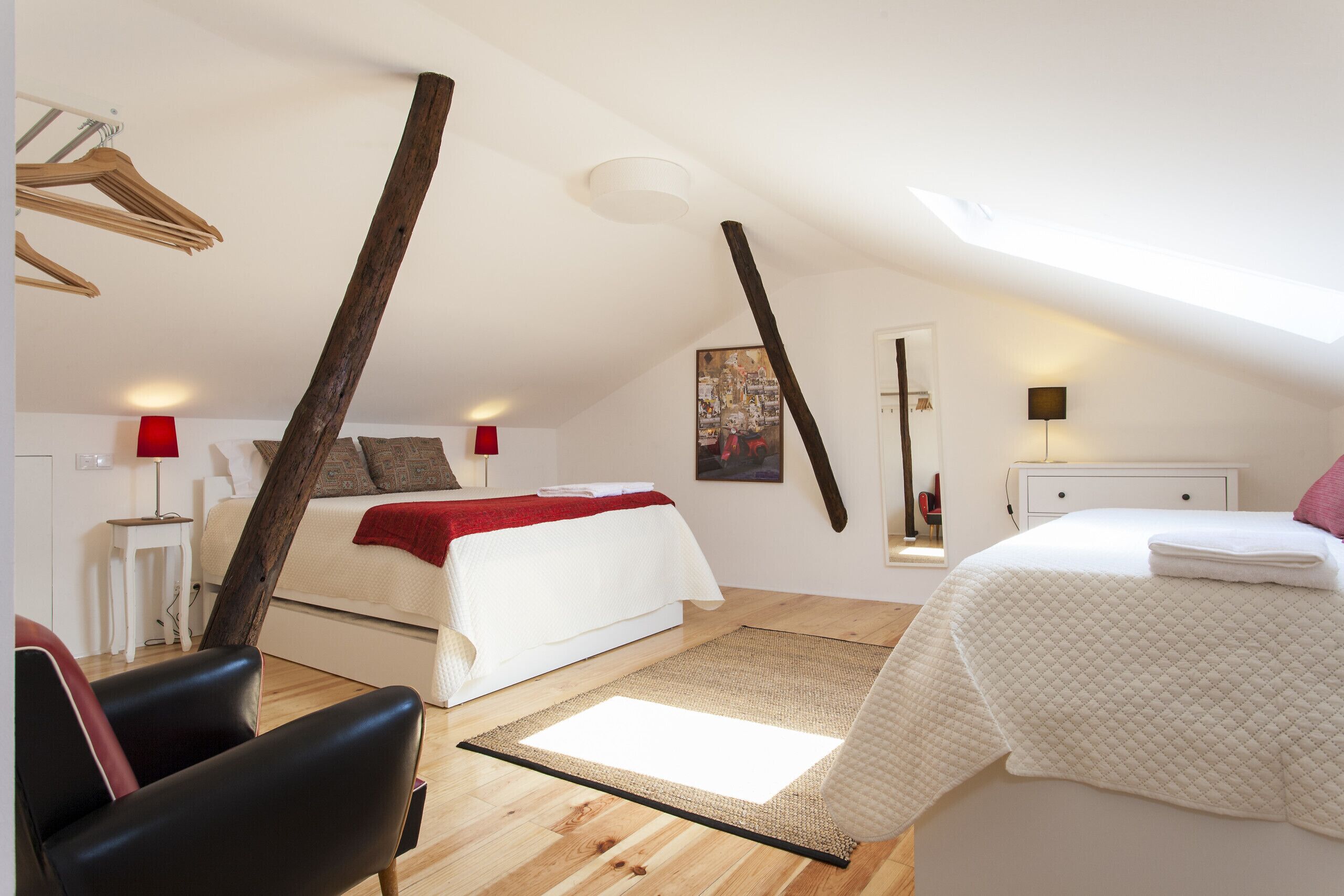 3 chambres, fer et planche à repasser, Wi-Fi gratuit, draps fournis