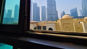 Unclassified image, 5 of 26, button - Amazing Stay at Dubai Downtown - Souk Al Bahar (Dubai)