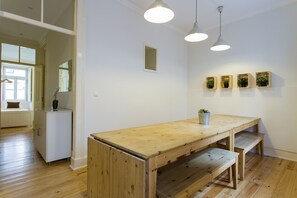 Dining - Big Central Avenue up to 17guests by Central Hill (Lisboa ciudad)