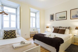 4 habitaciones, tabla de planchar con plancha y wifi gratis 