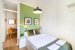 3 habitaciones, tabla de planchar con plancha y wifi gratis 