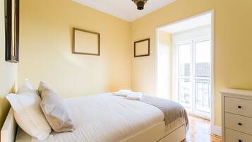 4 slaapkamers, een strijkplank/strijkijzer, gratis wifi