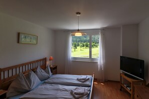 Apartment Schmid 2 NB 2 | Free WiFi, bed sheets - Apartments Schmid (Davos)