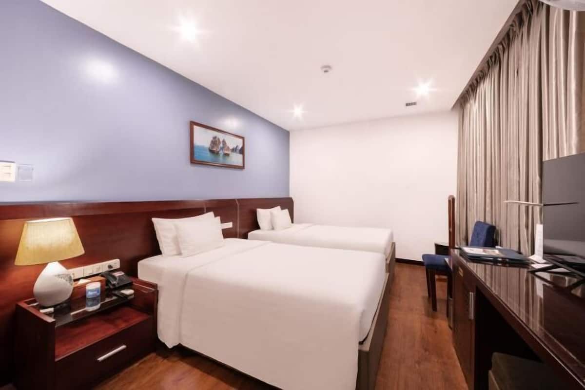 Minibar, in-room safe, blackout curtains, iron/ironing board