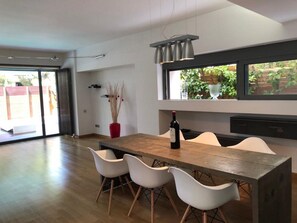 Deluxe Apartment, 3 Bedrooms | In-room dining - 3-BR Apt with Private Pool and Sea View (Vari-Voula-Vouliagmeni)