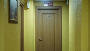 门厅