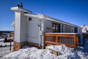 Exterior - The Hilltop Suite — Mt Massive Views | Pet OK | EV Charger | Sleeps 4 (Leadville)