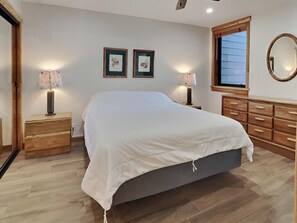 Condo, 3 quartos | 3 quartos, espaço de trabalho para notebook, Wi-Fi de cortesia