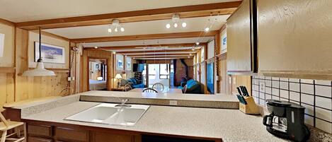 Appart'hôtel, 2 chambres | Cuisine privée