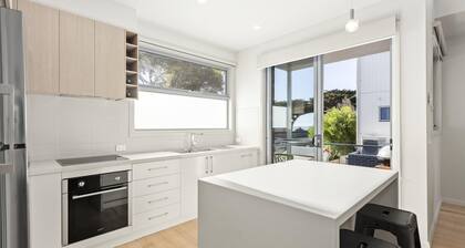 Bay & Relax - *New 2020 Listing*
