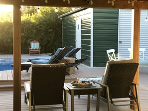 Terrace/patio - Private pool, sun deck, covered patio, 4bd/2bth (Galveston)