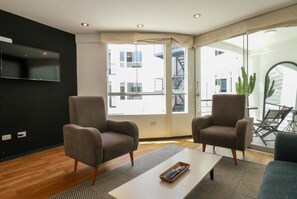 TV, stereo, offices