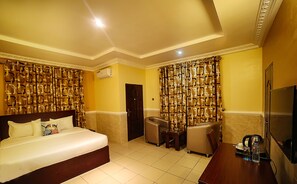 Suite (Prince) - Ubiq Suites and Apartments (Abuja)