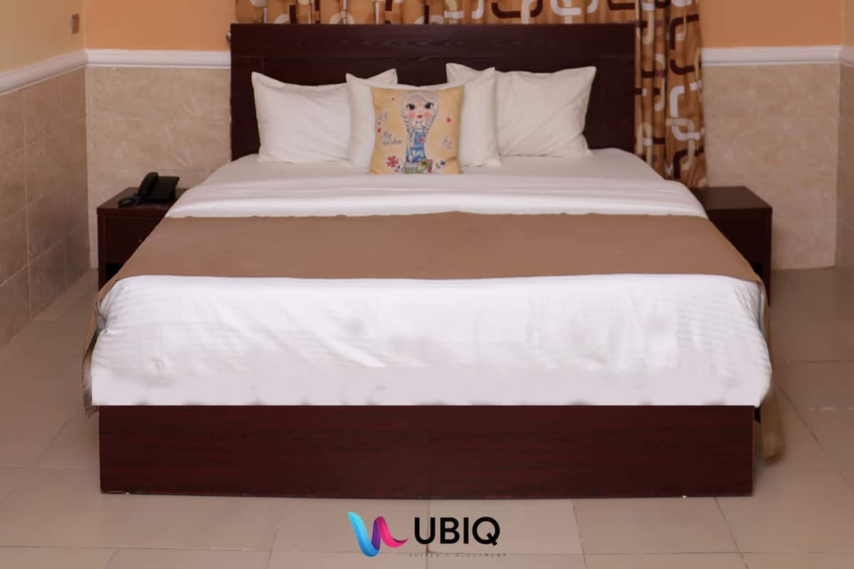 Suite (Ambassador) | 1 bilik tidur, meja, langsir/tirai gelap terus, seterika/papan seterika
