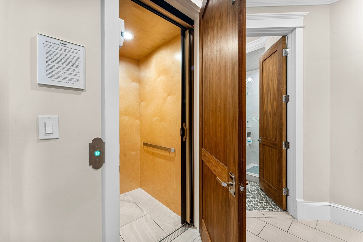 Photo 26 of Seastar Palazzo With Gulf View, Lake Front, Elevator, and Pool