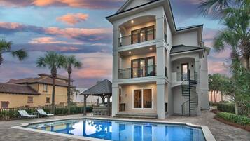 Una piscina riscaldata