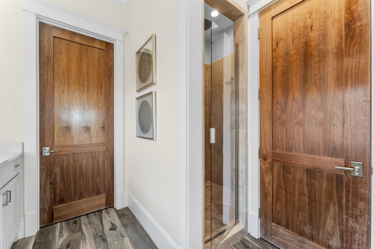 Photo 61 of Seastar Palazzo With Gulf View, Lake Front, Elevator, and Pool