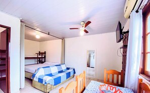 Comfort Apartment, 2 Bedrooms, Kitchen, Garden View | Living room