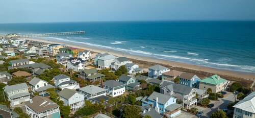 Classic Beach Cottage on Oceanside of Wrightsville Beach-Upper Unit