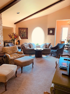 TV connectée, cheminée