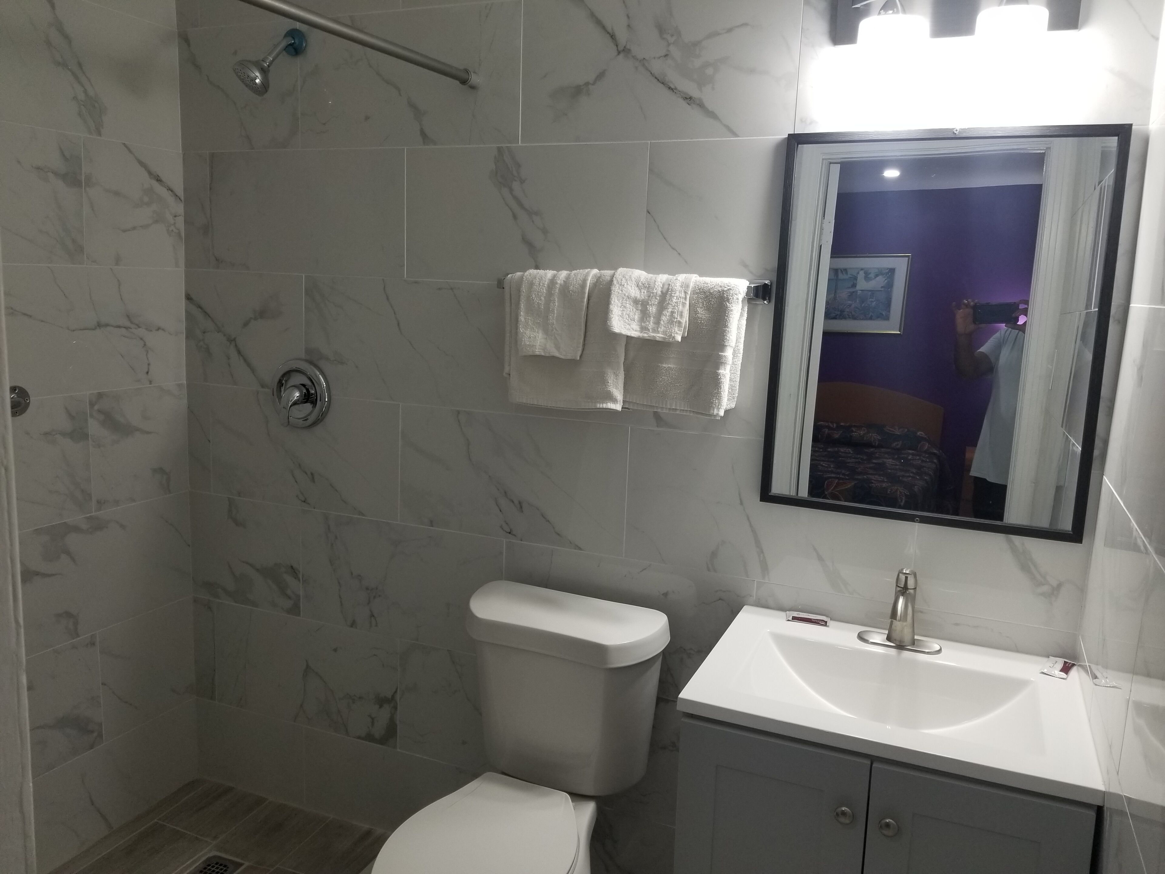 Double Room | Bathroom