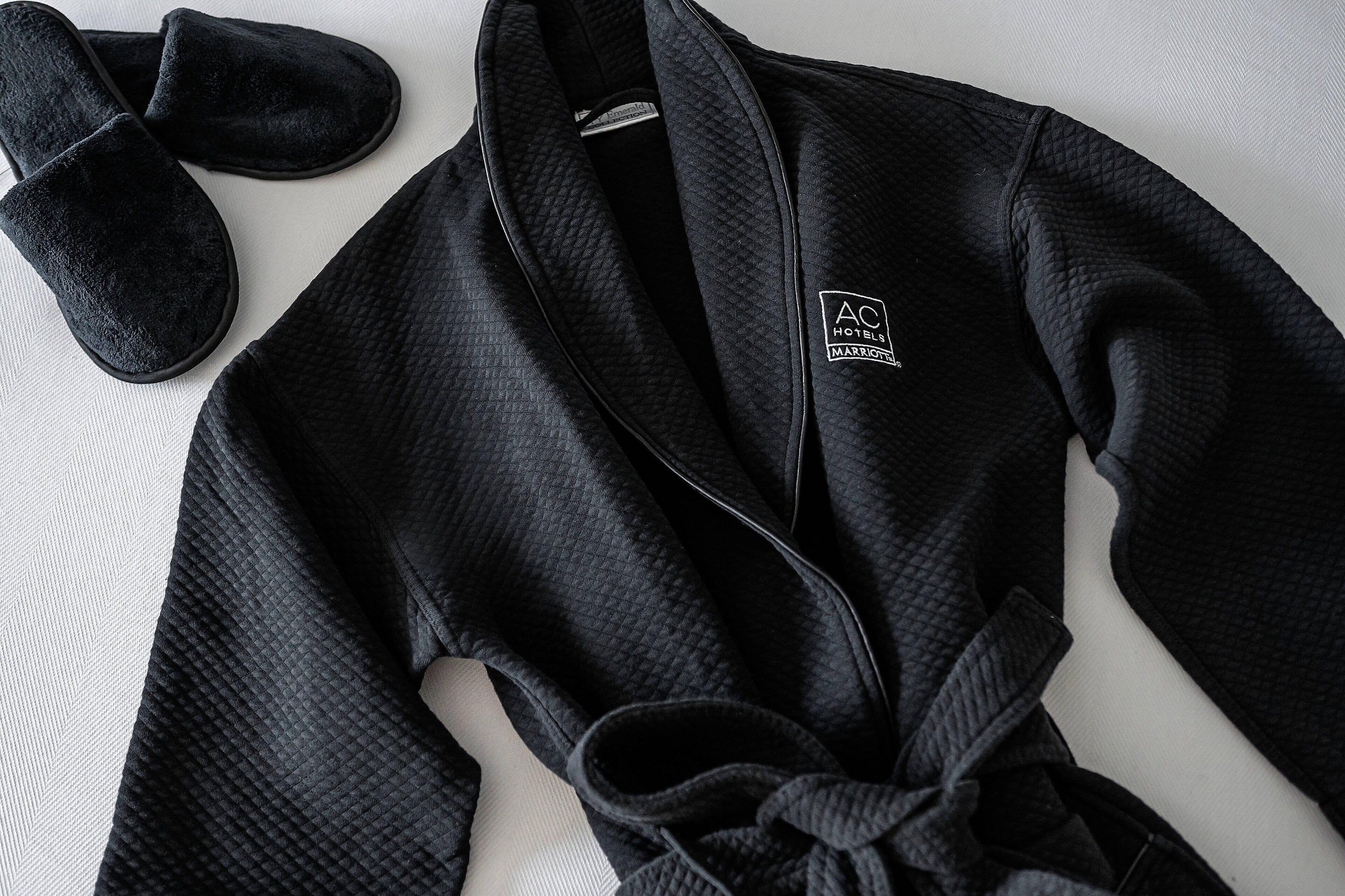 1 bedroom, in-room safe, individually furnished, desk