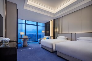 Club Room, 2 Twin Beds | Minibar, in-room safe, desk, laptop workspace