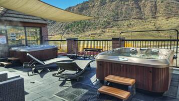 Bain à remous extérieur