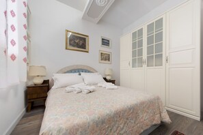 2 Schlafzimmer, Bügeleisen/Bügelbrett, WLAN, Bettwäsche