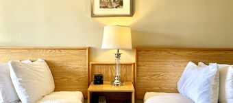 Twilight Country Motel