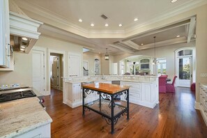 House, 5 Bedrooms | Private kitchen | Fridge, microwave, oven, stovetop - Big Easy by Five Star Properties (Miramar Beach)