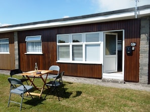 Classic-chalet, kylpyhuone makuuhuoneen yhteydessä, näköala puistoon (2 bedroom) | Sekalaista