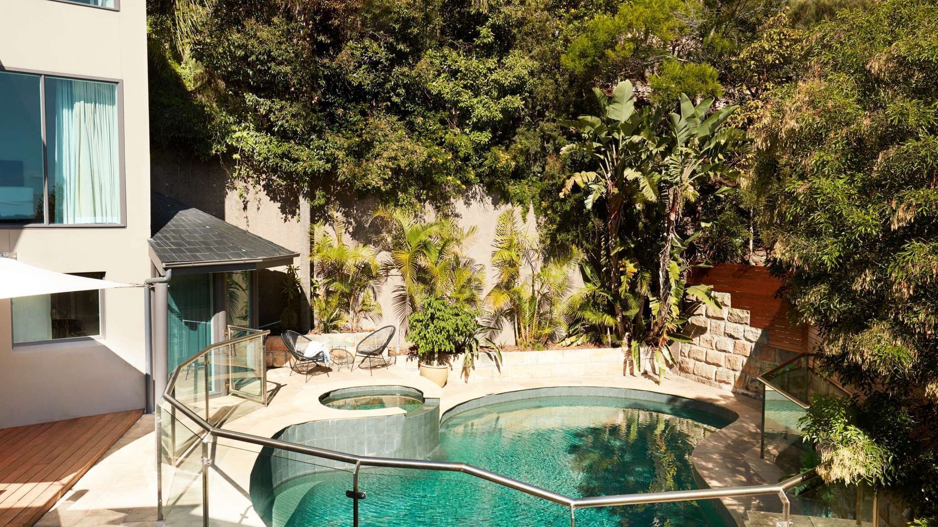 Whale Beach Hideaway by Contemporary Hotels — image 9