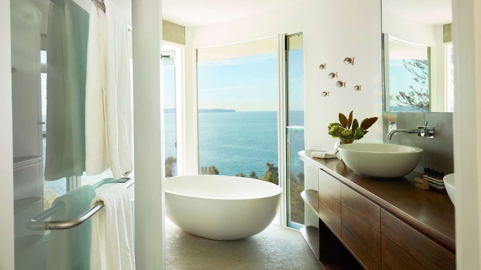 Whale Beach Hideaway by Contemporary Hotels — image 10